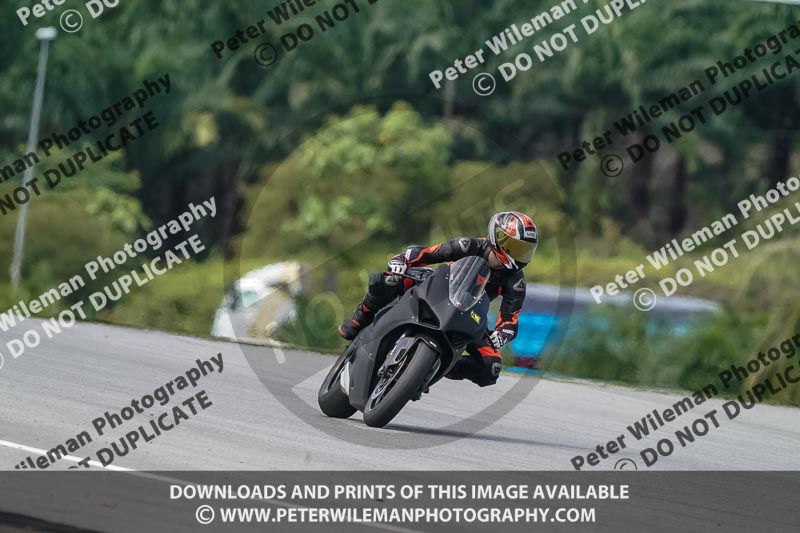Sepang;event digital images;motorbikes;no limits;peter wileman photography;trackday;trackday digital images